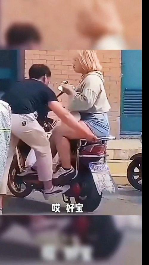 闹伴娘搞笑视频,欢乐瞬间，笑料连连